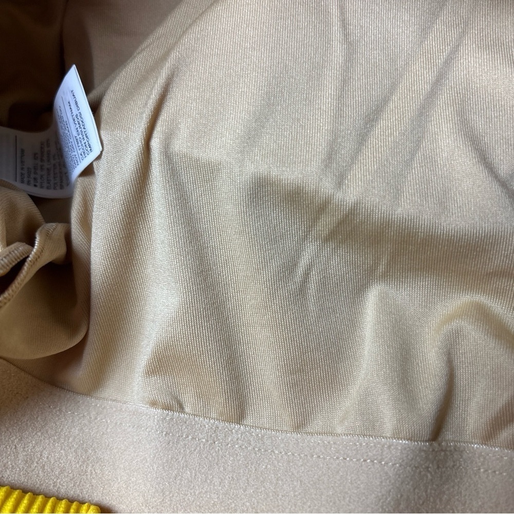 Old Navy Women's Size 4X Rib Bikini Top Adjustable Straps Yellow NWT! - Picture 16 of 16